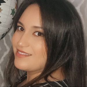 Meet your Posher, Hana